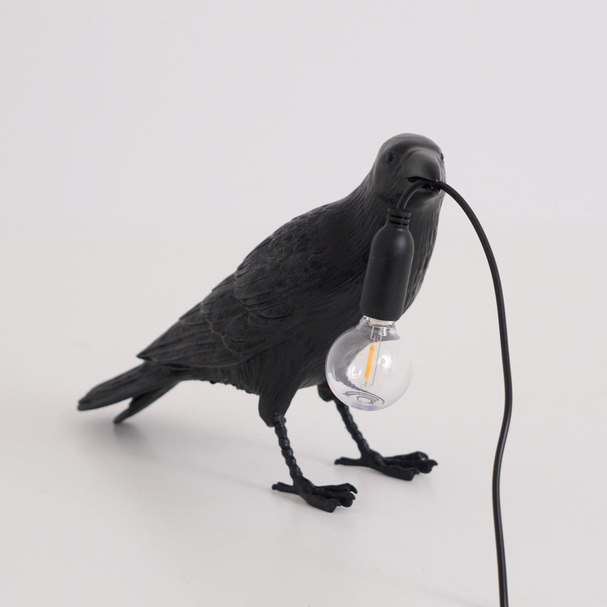 Evon fantasifull bordslampa i harts