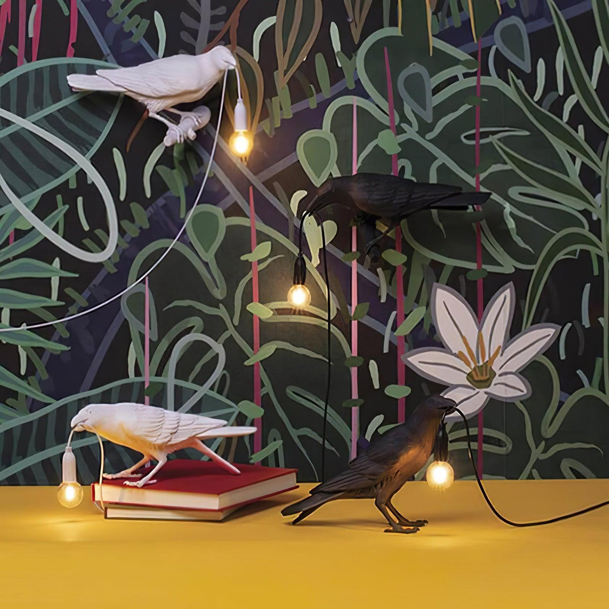 Evon fantasifull bordslampa i harts
