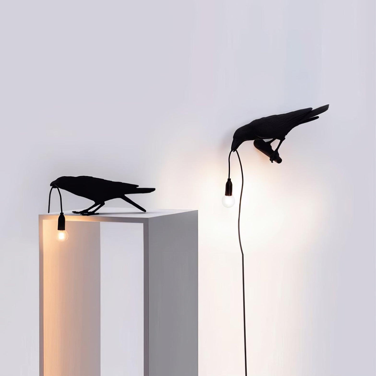 Evon fantasifull bordslampa i harts