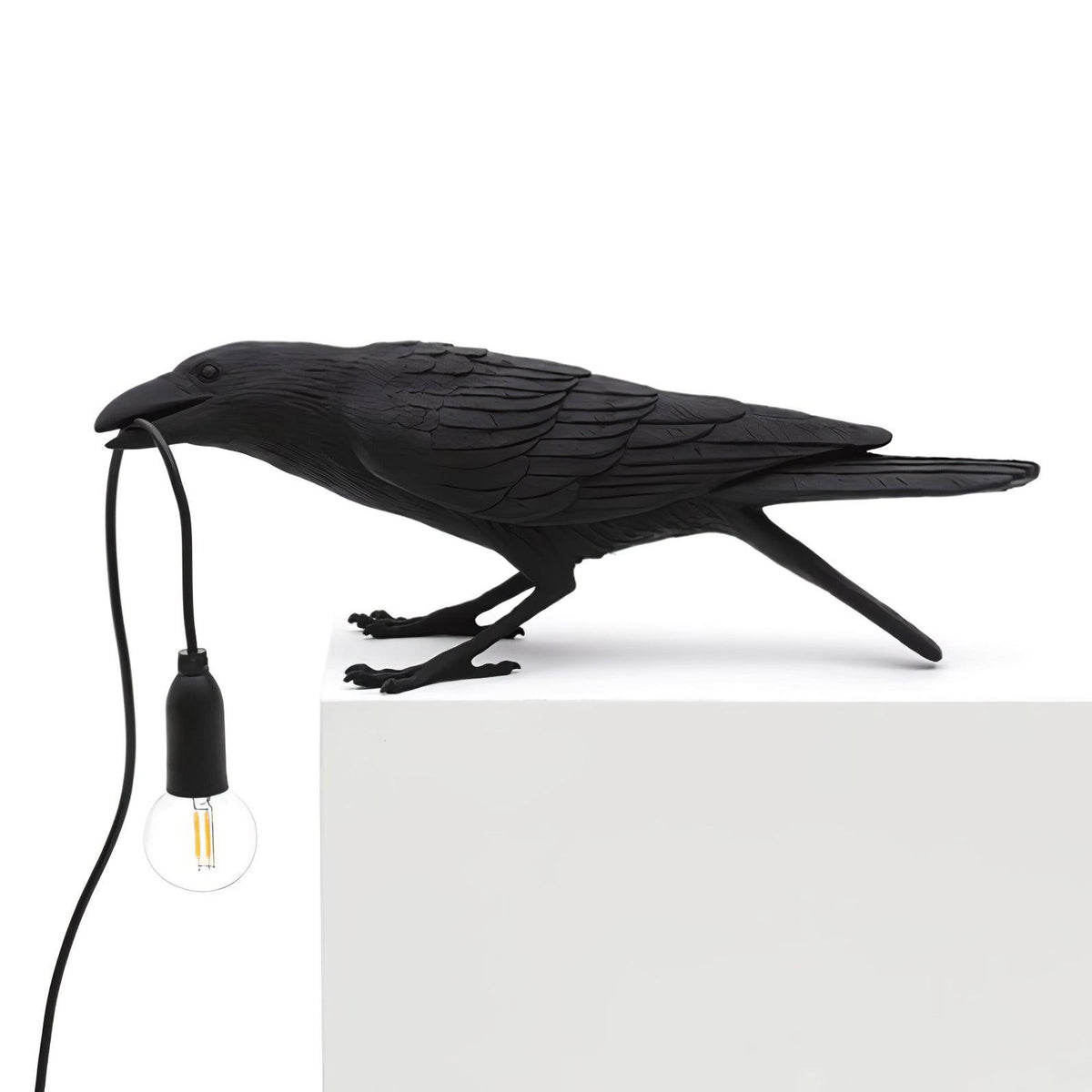 Evon fantasifull bordslampa i harts