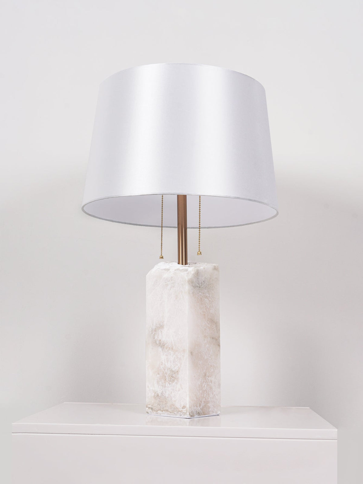 Candeeiro de mesa minimalista em alabastro Gaveth