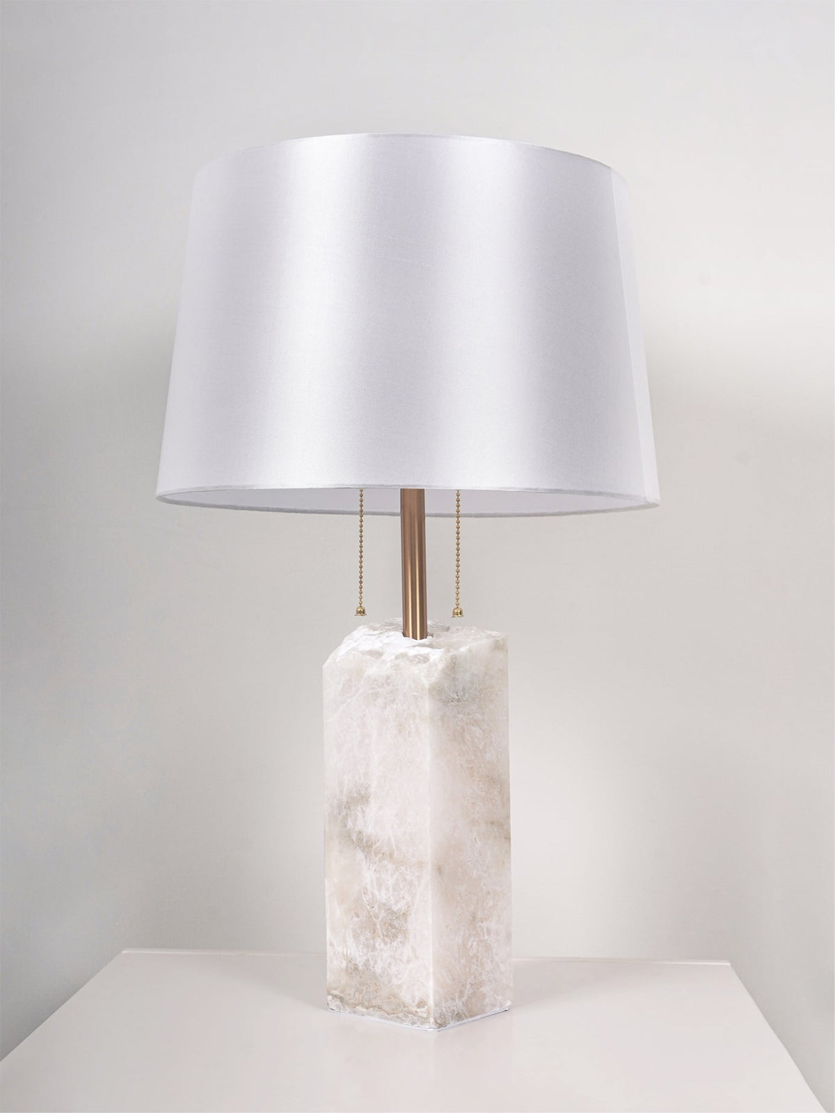 Candeeiro de mesa minimalista em alabastro Gaveth