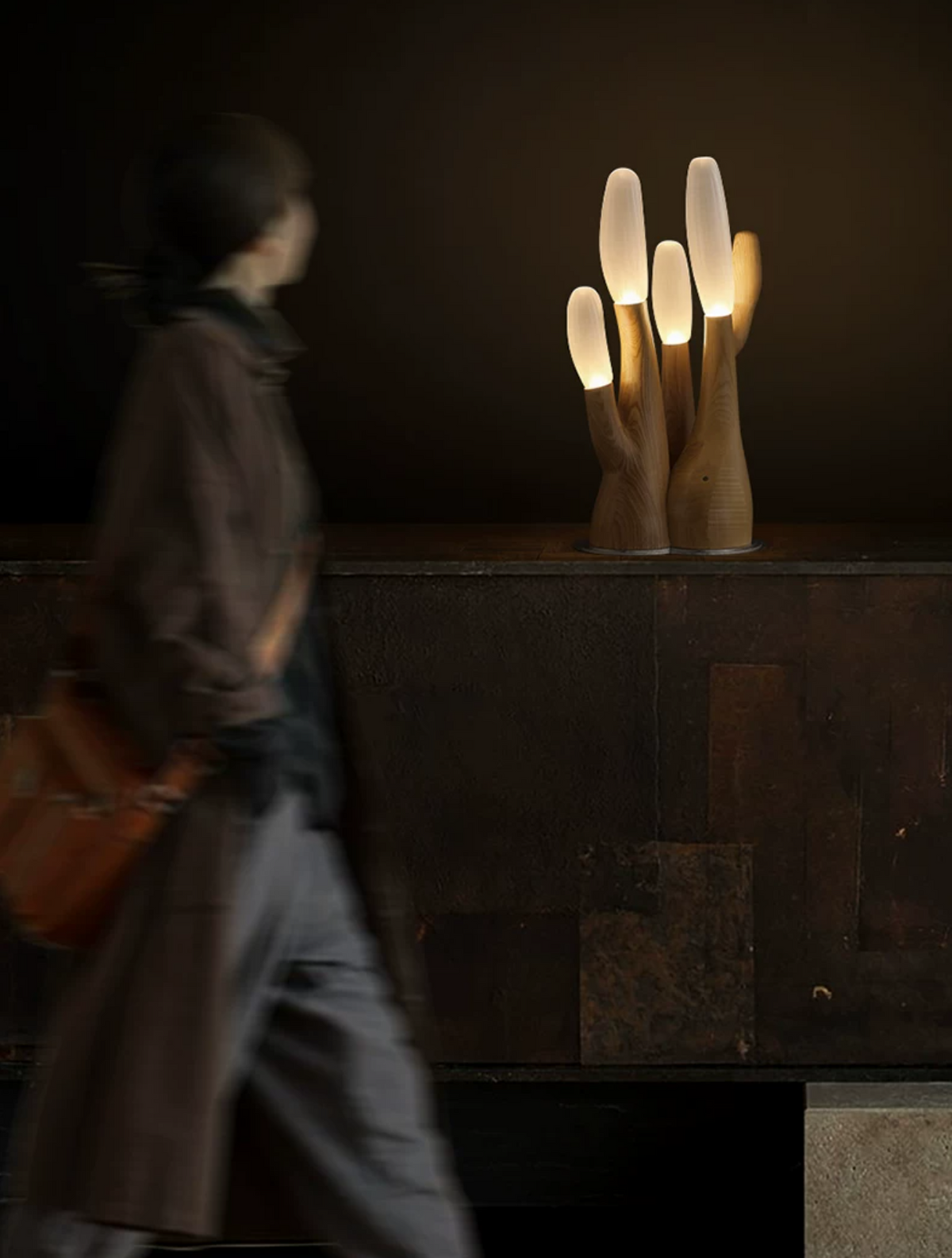 Candeeiro de mesa Rosedencombe em madeira