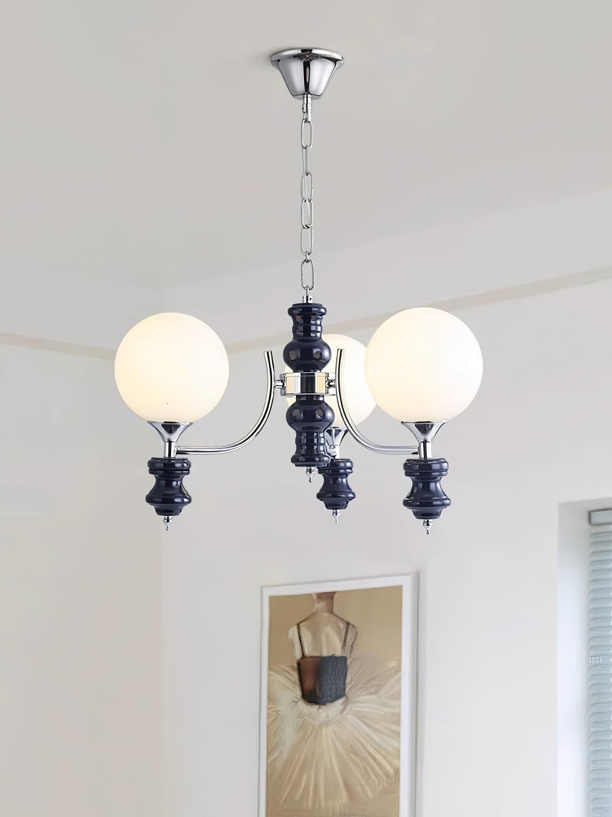 Miraena regal kuglelysekrone i matteret glas