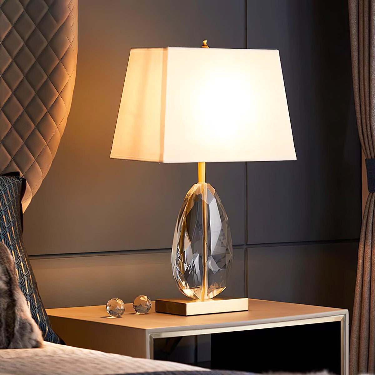 Ulliryre lyxig kristallbordslampa