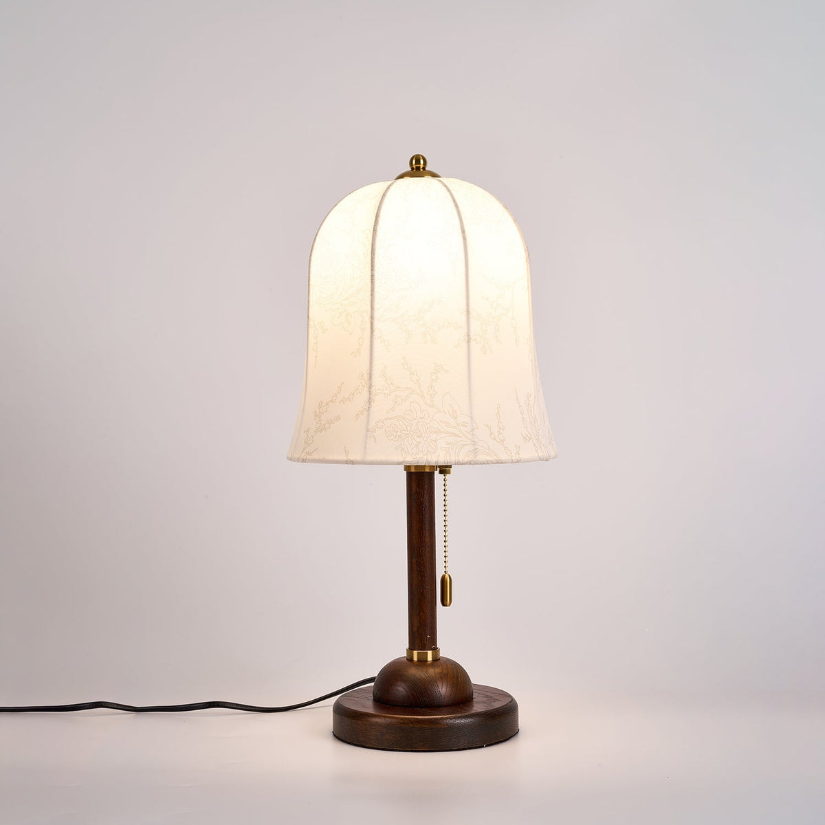 Holden vintage bordlampe i træ
