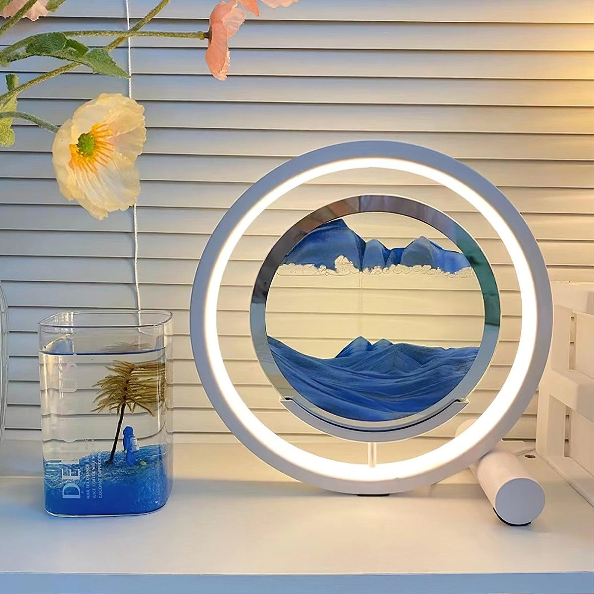 Ciririra abstrakt bordlampe
