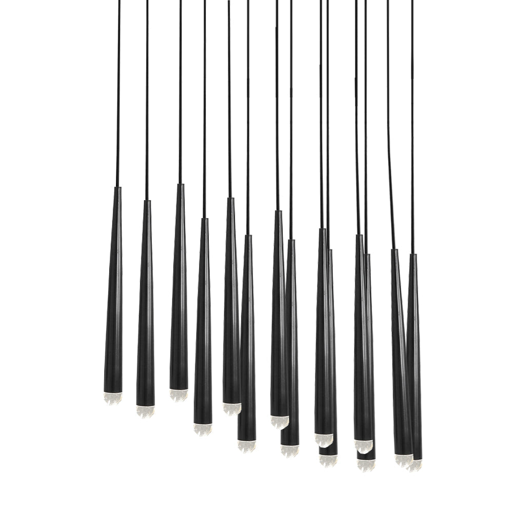 Lysekrone med poleret messing og krystalskærme, minimalistisk