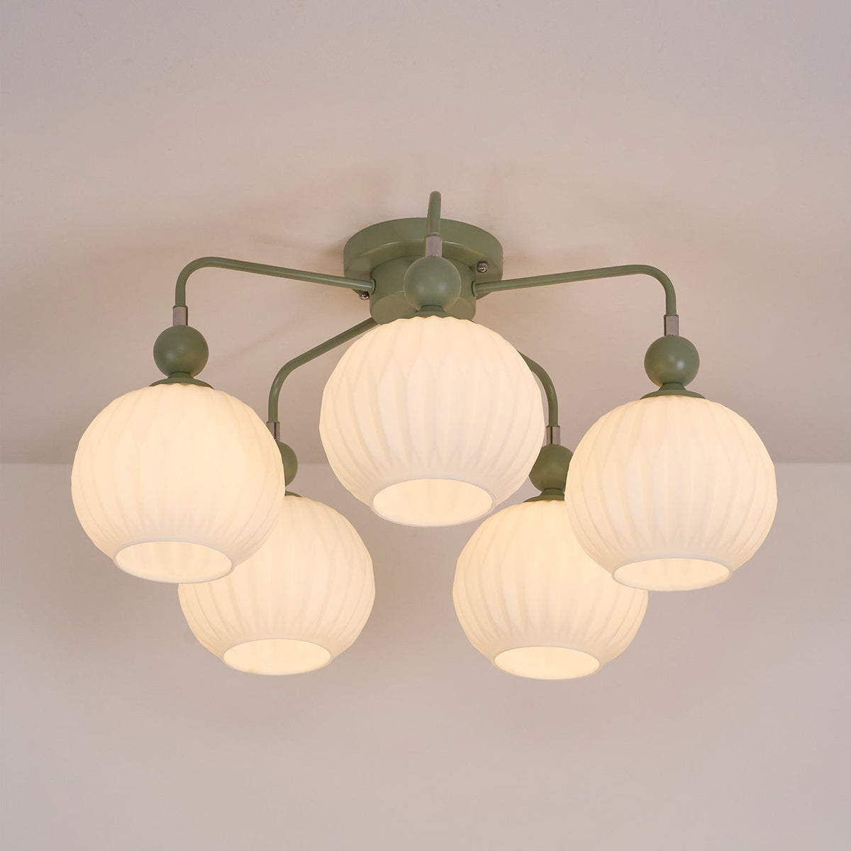 Tulip-loftslampe