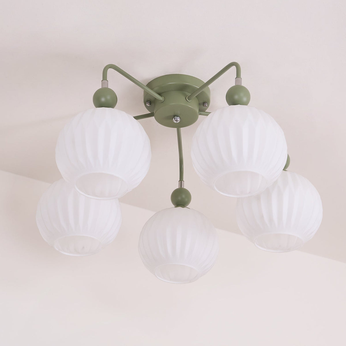 Tulip-loftslampe