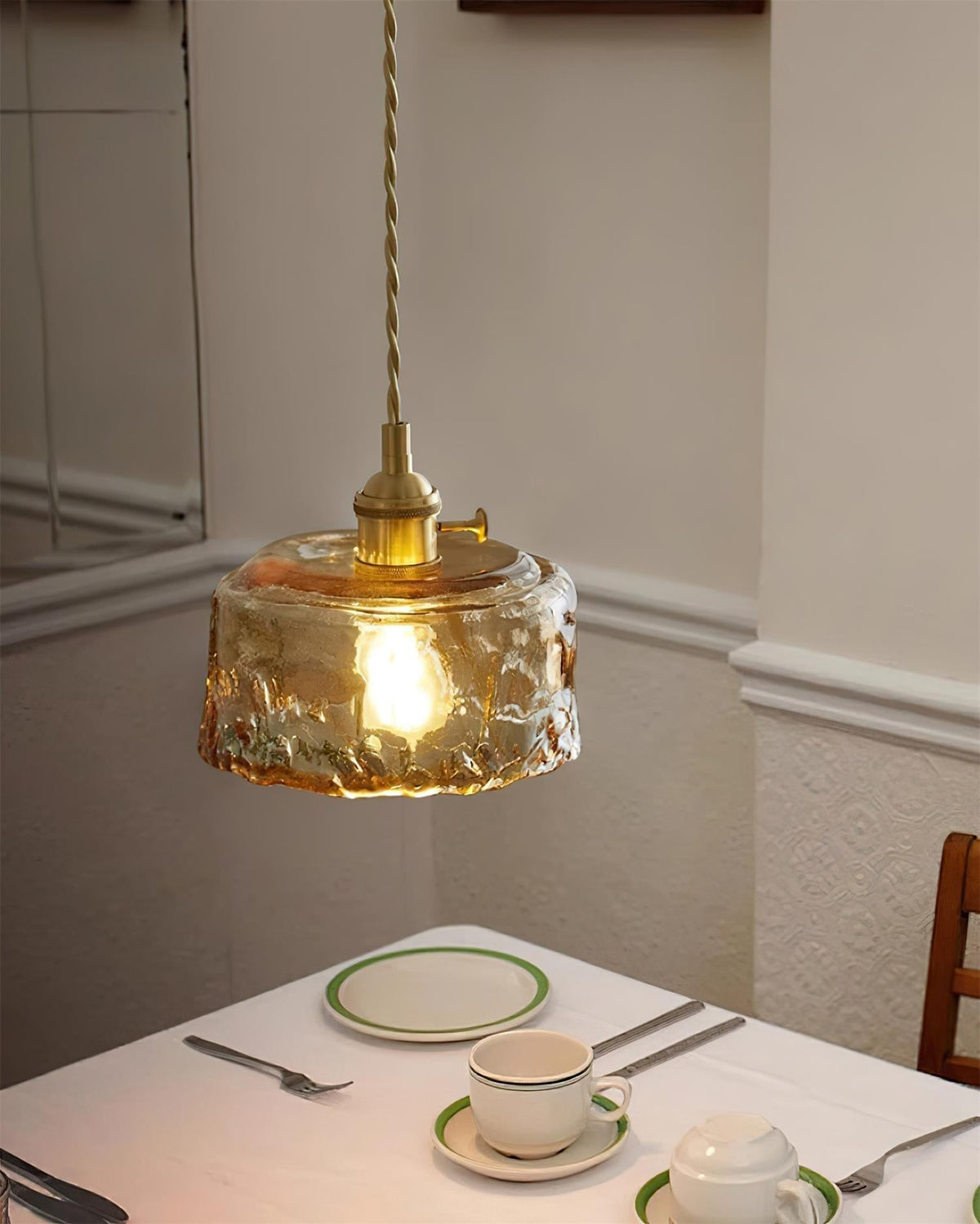 Velon-vintagependel i ravfarvet glas