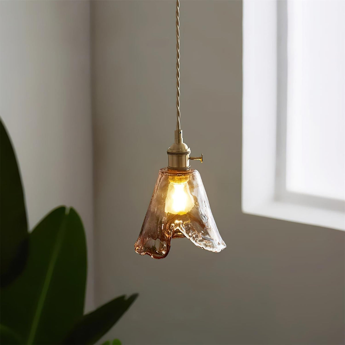 Velon-vintagependel i ravfarvet glas