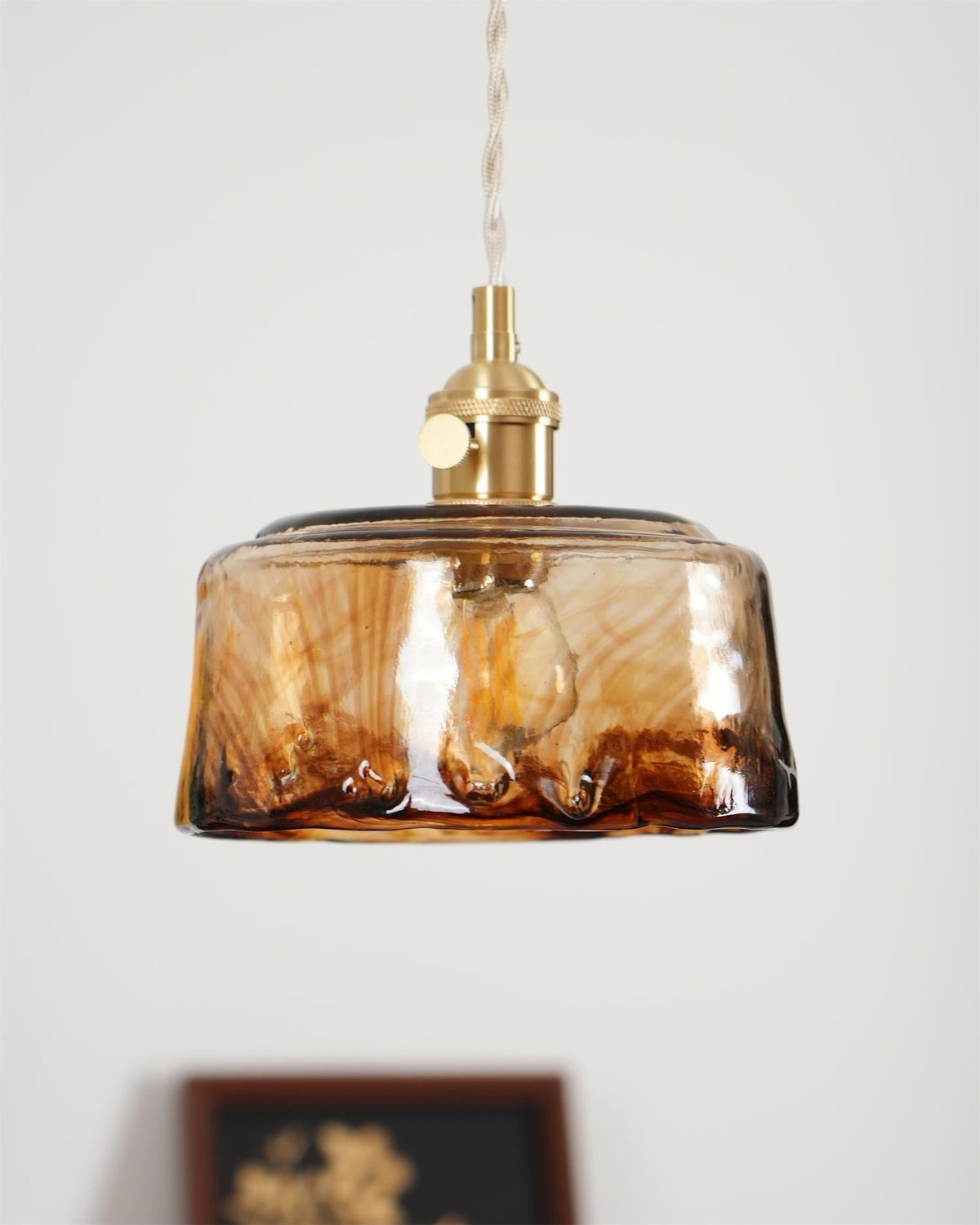 Velon-vintagependel i ravfarvet glas