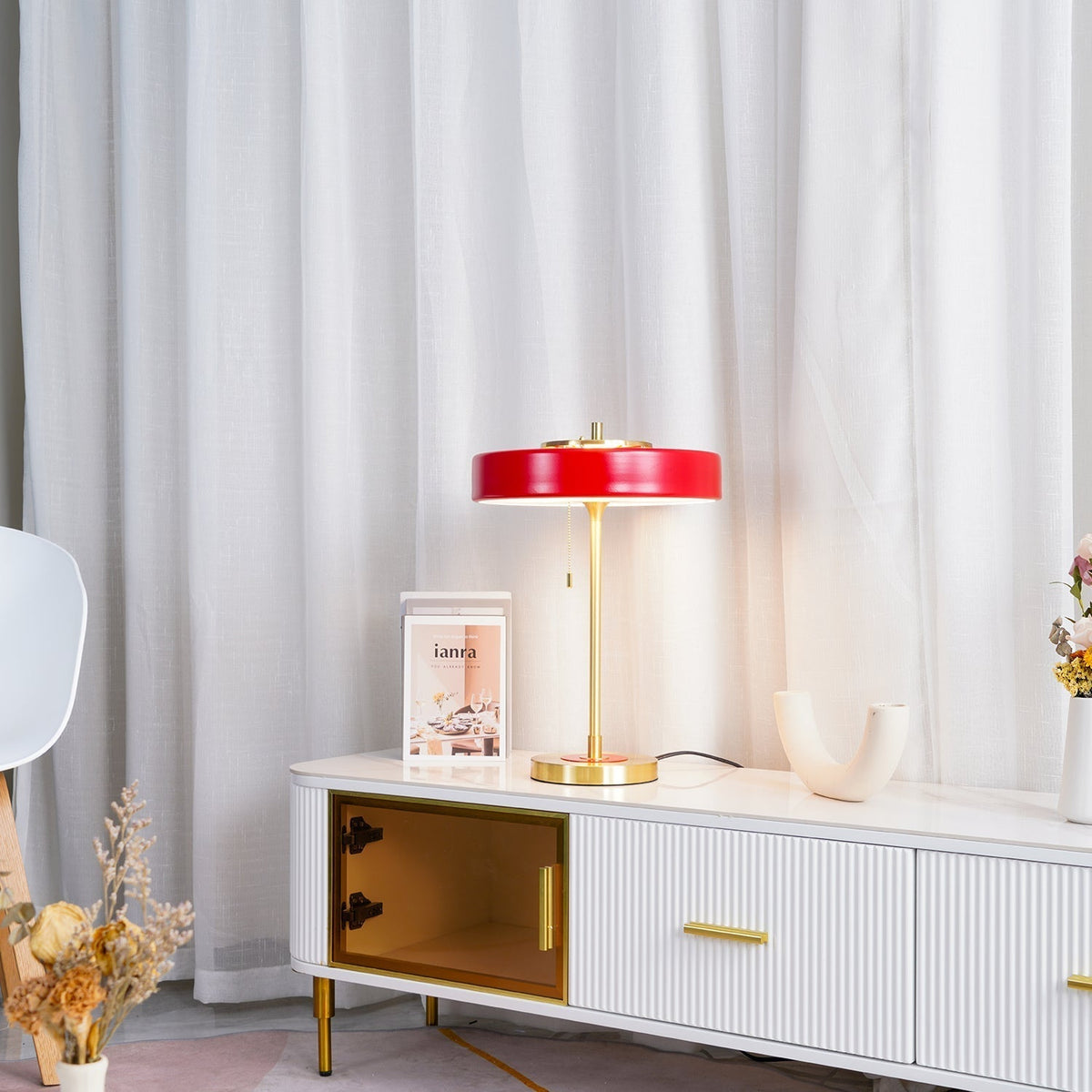 Paula moderne bordlampe