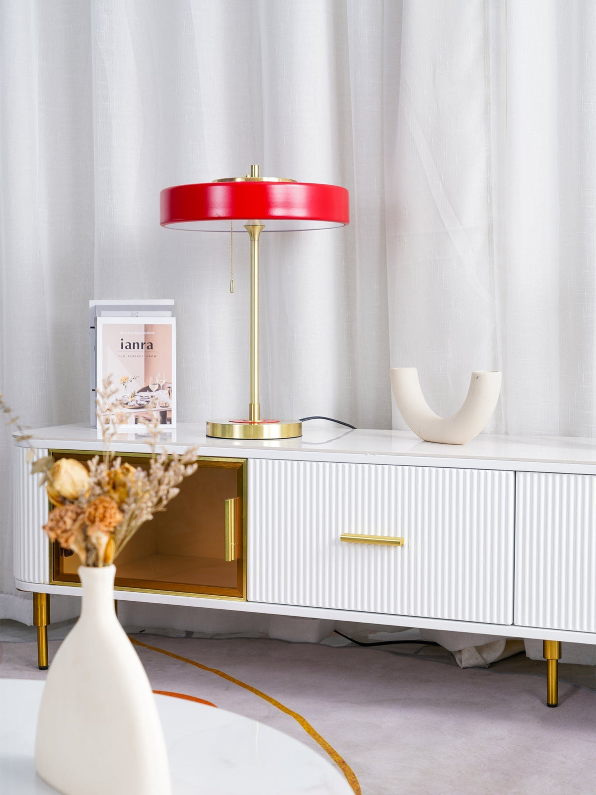 Paula moderne bordlampe