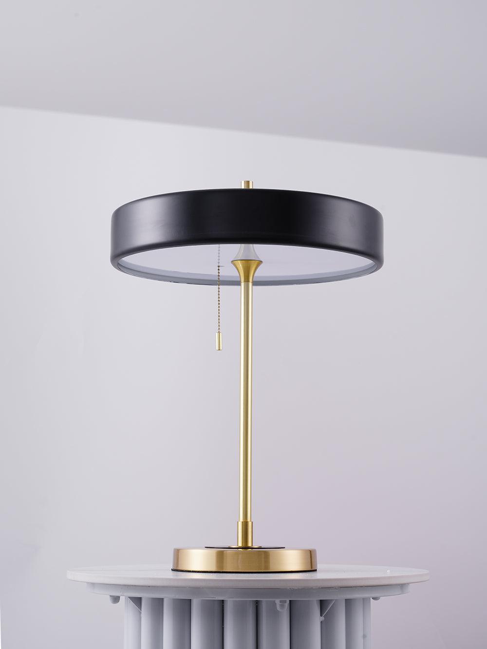 Paula moderne bordlampe