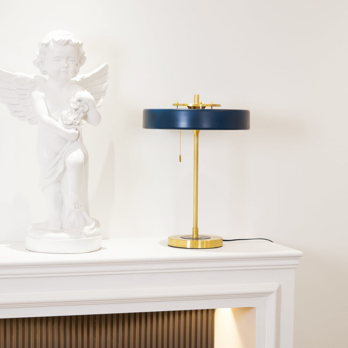 Paula moderne bordlampe