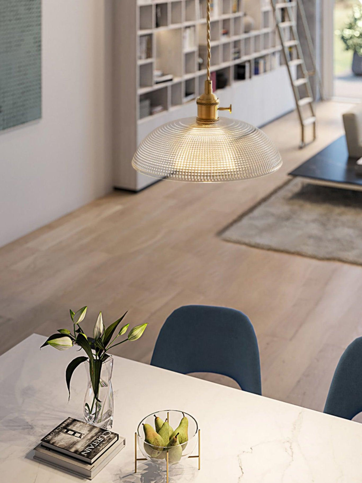 Crinel pendellampa i mässing och glas