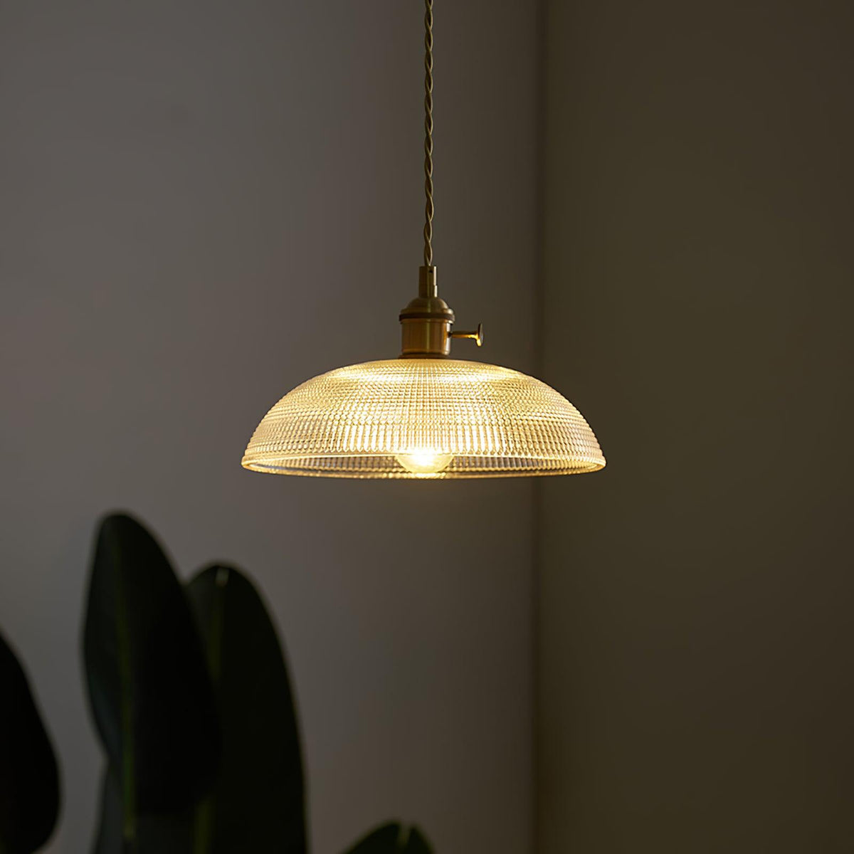 Candeeiro suspenso minimalista Norwen