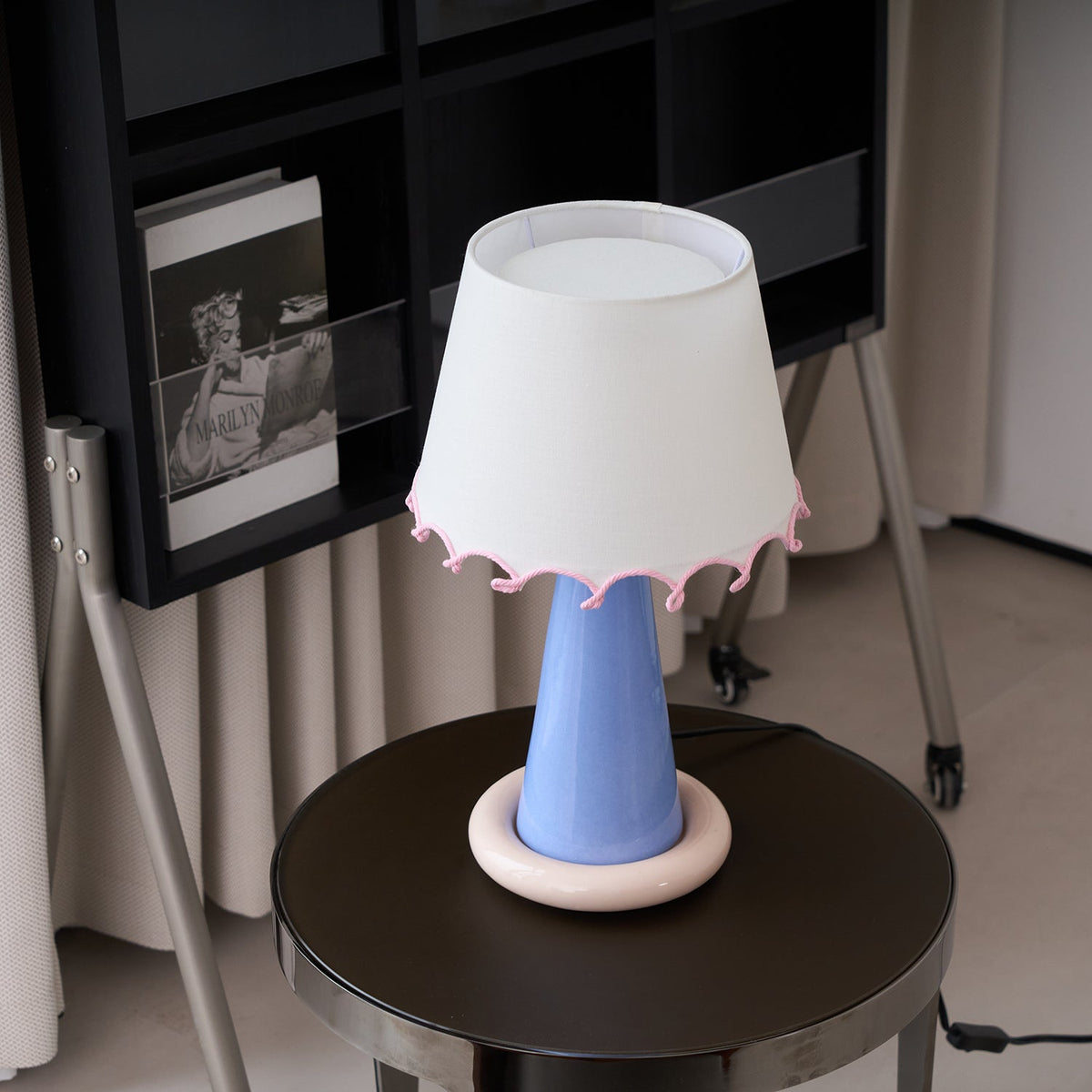 Teriiraya Table Lamp