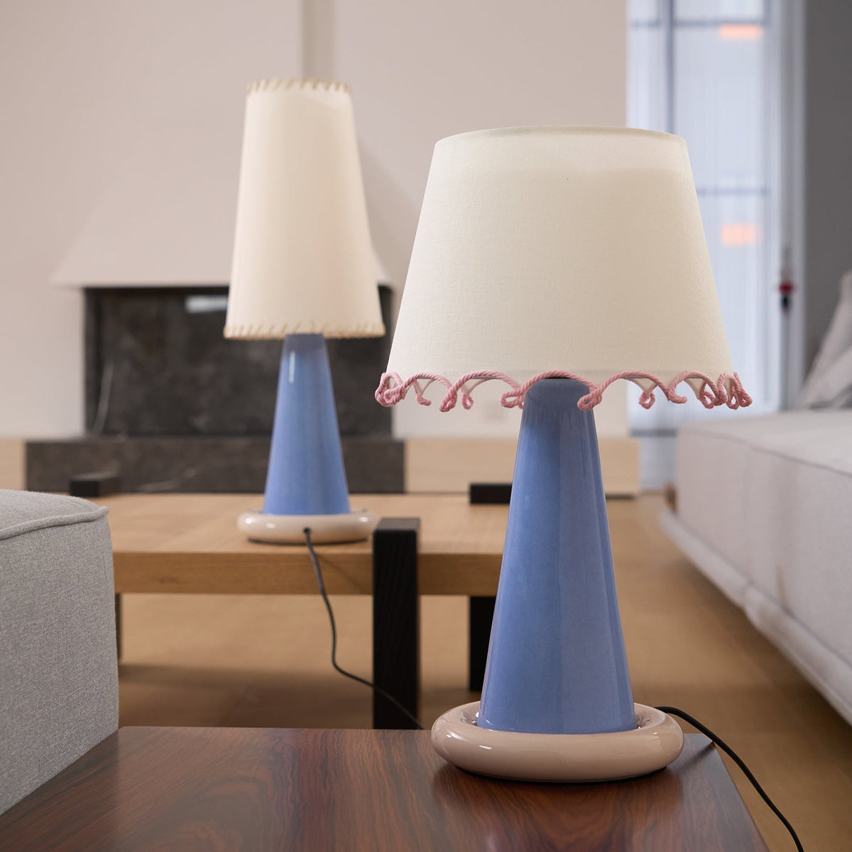 Teriiraya Table Lamp