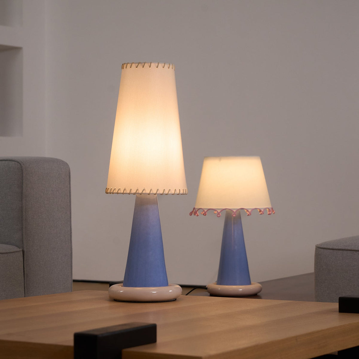 Teriiraya Table Lamp