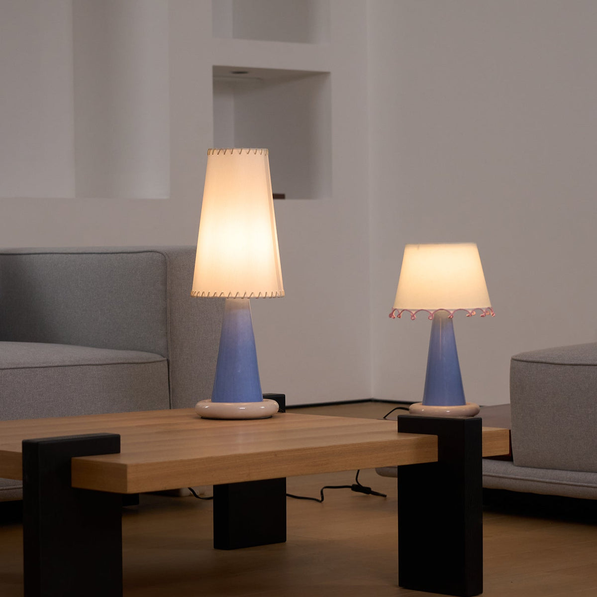 Teriiraya Table Lamp