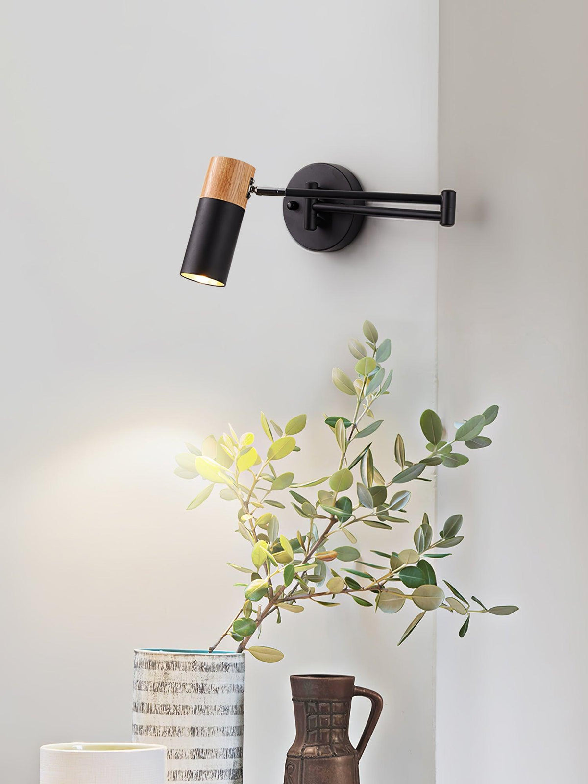 Candeeiro de parede Norarina Premium Elegance com braço