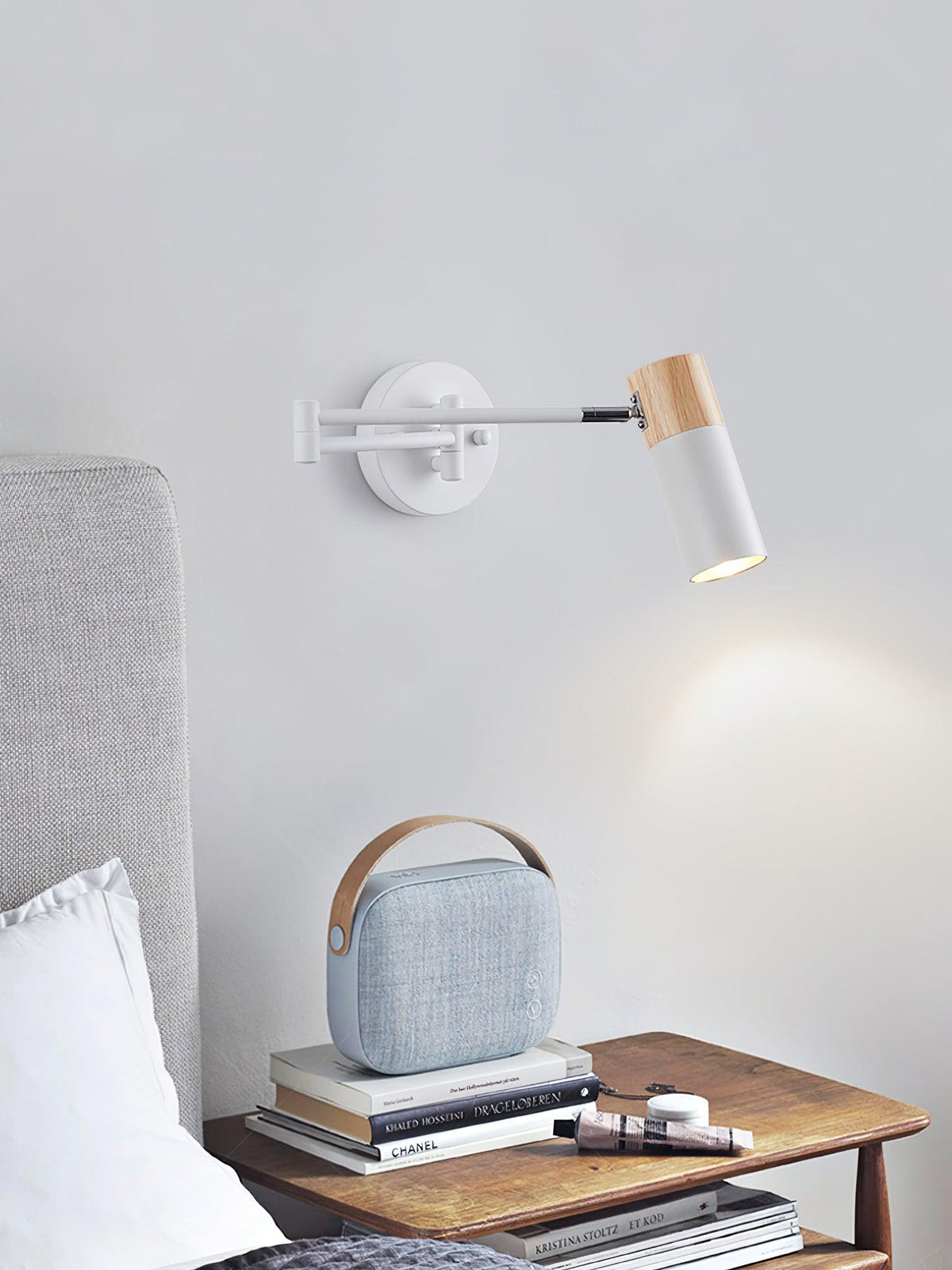 Candeeiro de parede Norarina Premium Elegance com braço