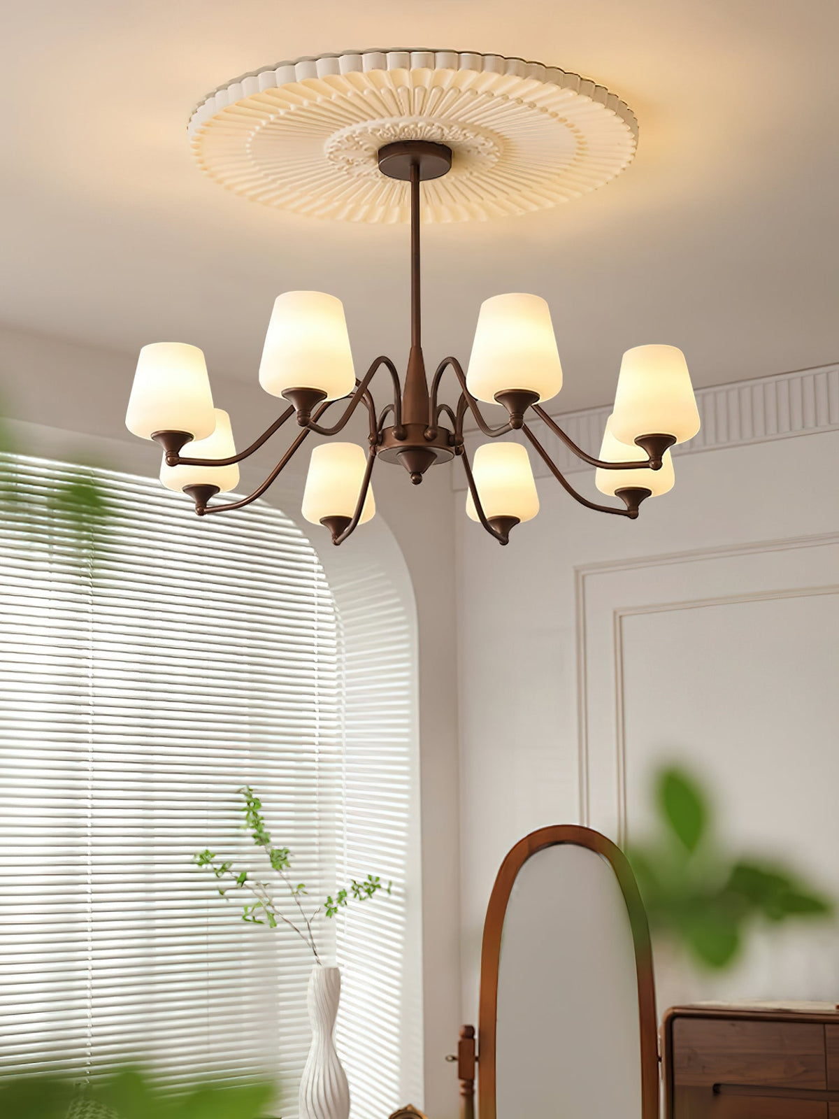 Candelabro Velelaria com abat-jours de vidro fosco