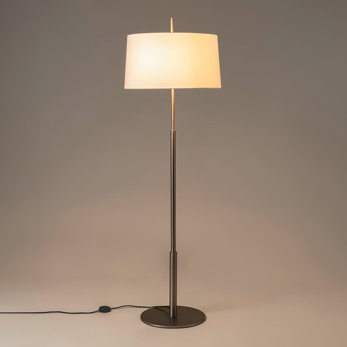 Brooks minimalistisk gulvlampe