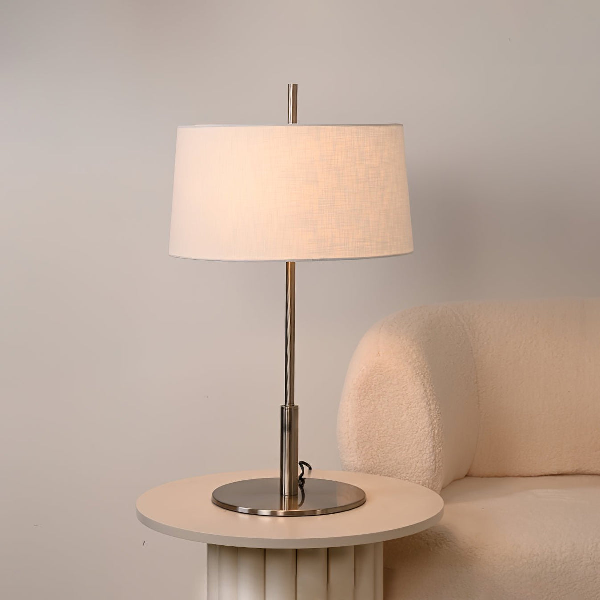Candeeiro de mesa minimalista Silasn