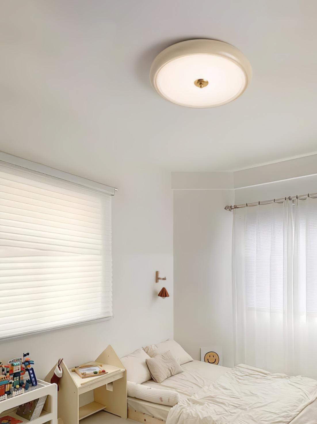 Utheara Moderne Minimalistisk Loftslampe i Cremefarvet Riflet Glas