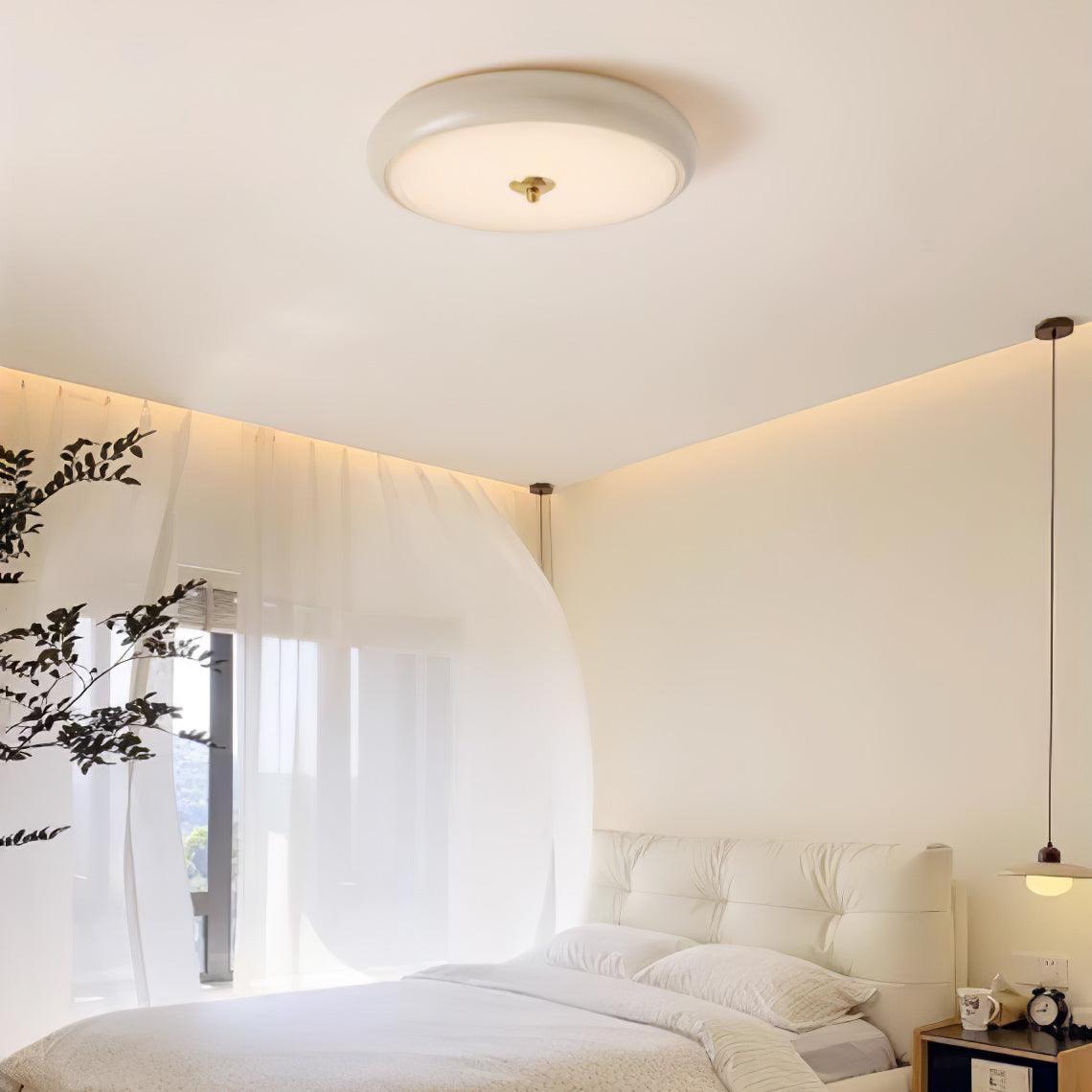 Utheara Moderne Minimalistisk Loftslampe i Cremefarvet Riflet Glas