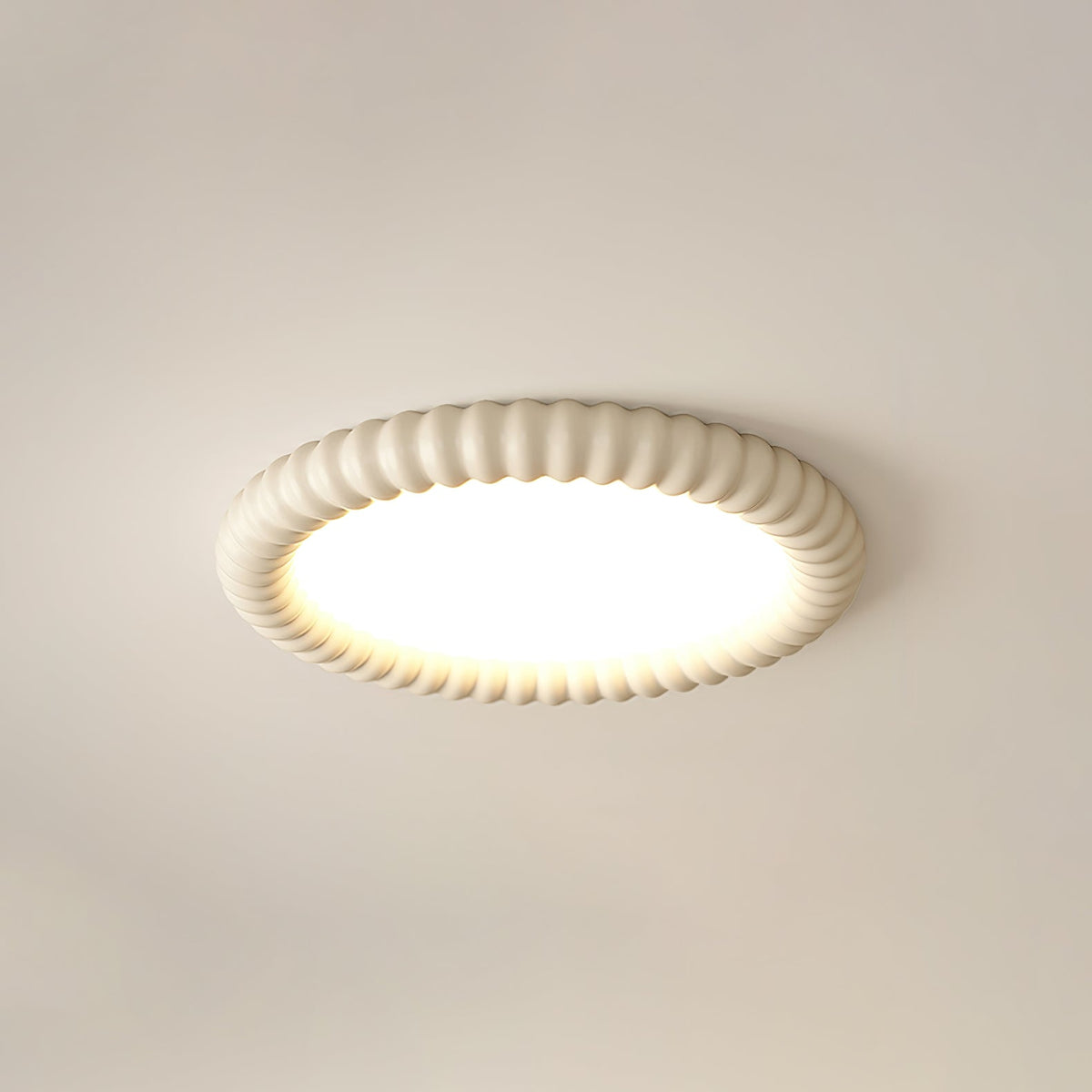 Candeeiro de teto Ulire com design nórdico artístico e resina ondulada