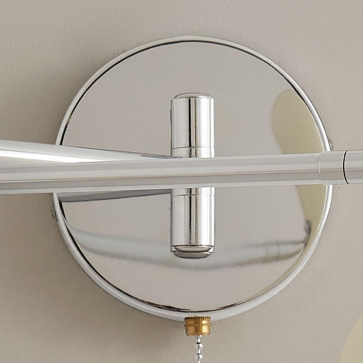 Ferinielle nordisk konstnärlig vägglampa i metall