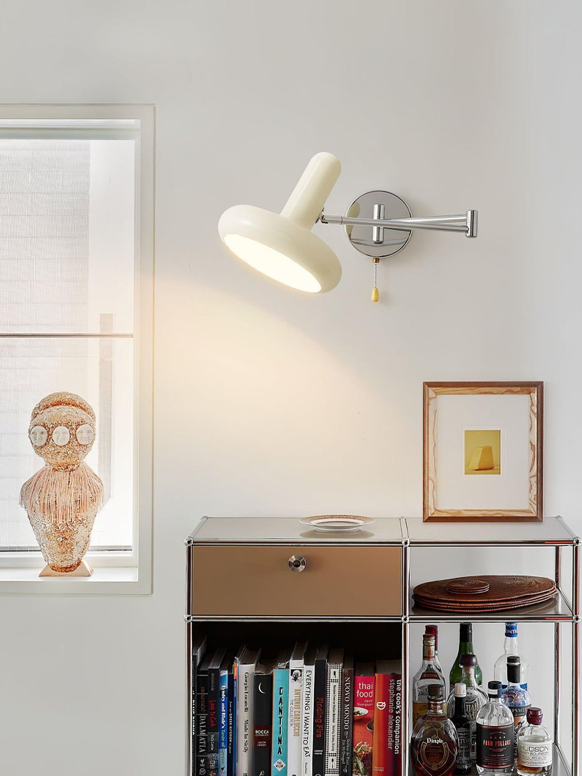 Ferinielle nordisk konstnärlig vägglampa i metall