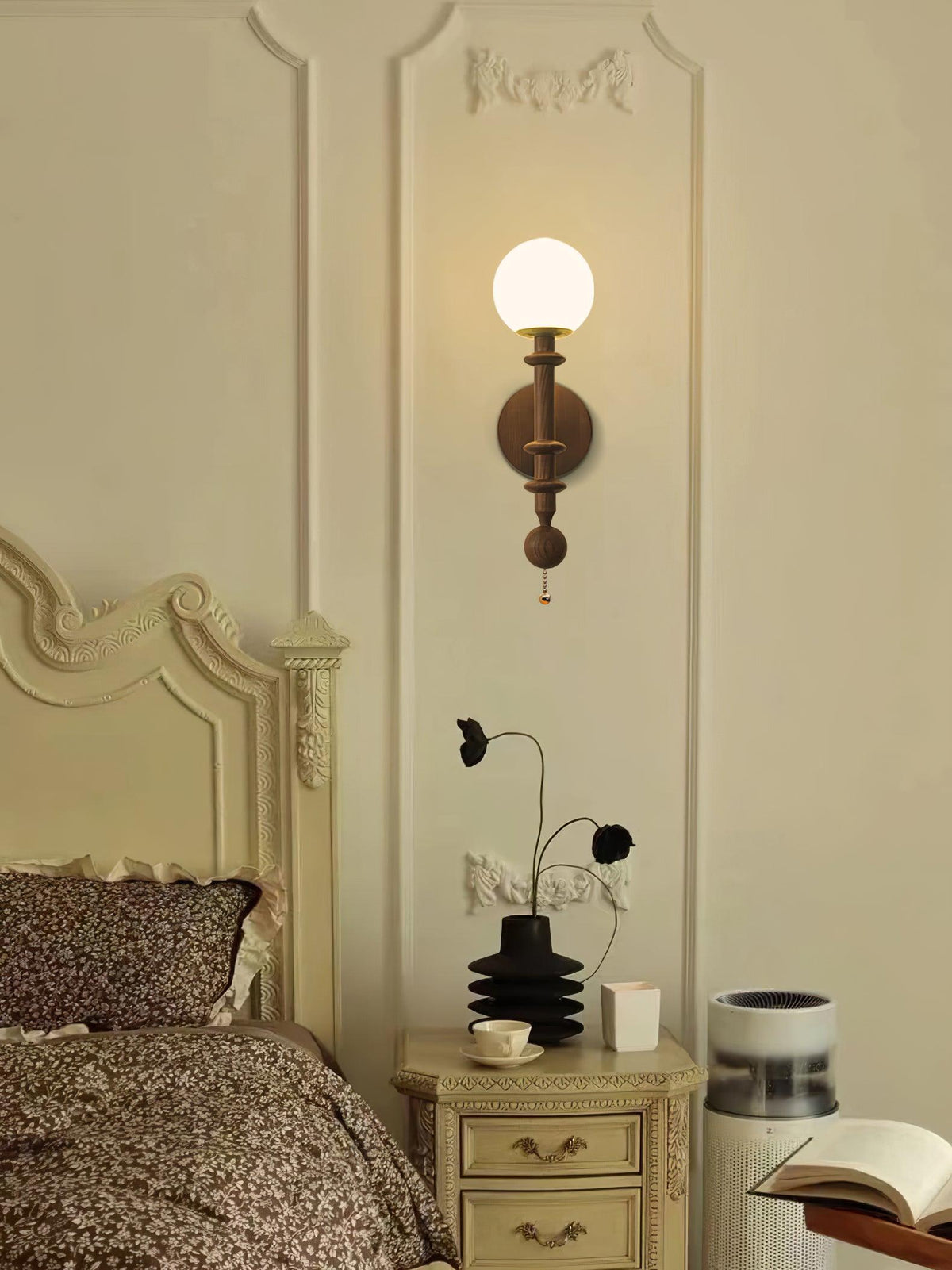 Candeeiro de parede elegante em vidro e madeira com coluna romana Elmiror
