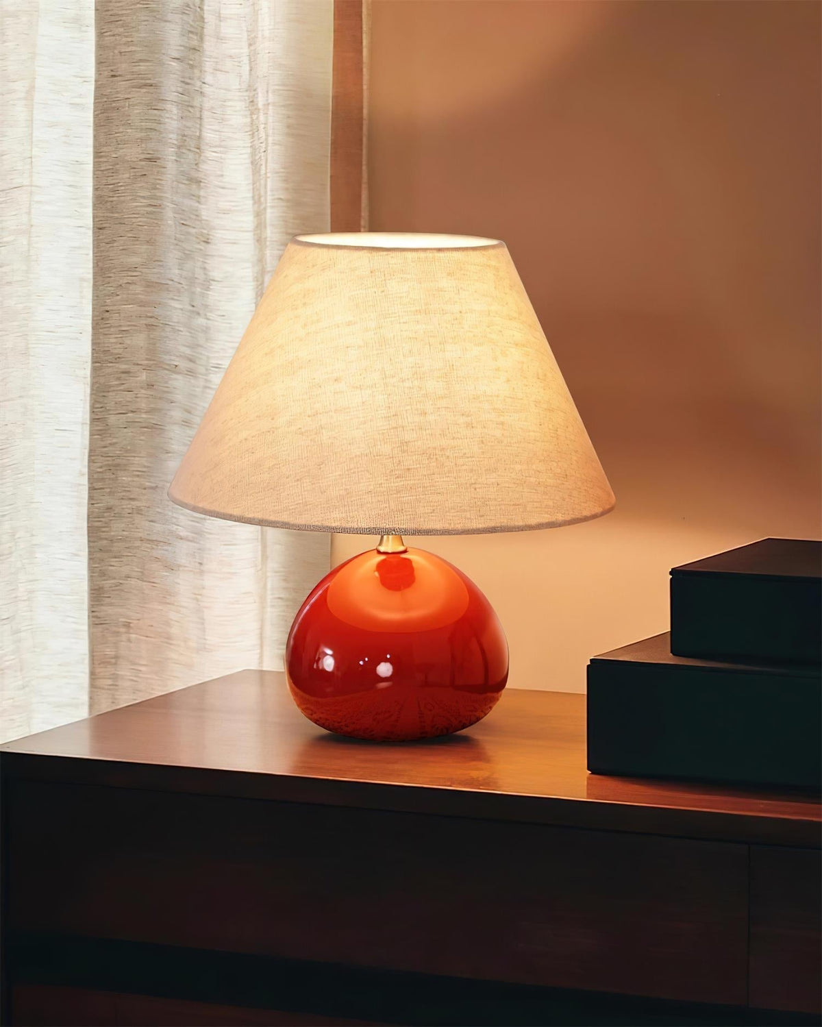 Orelalette bordslampa
