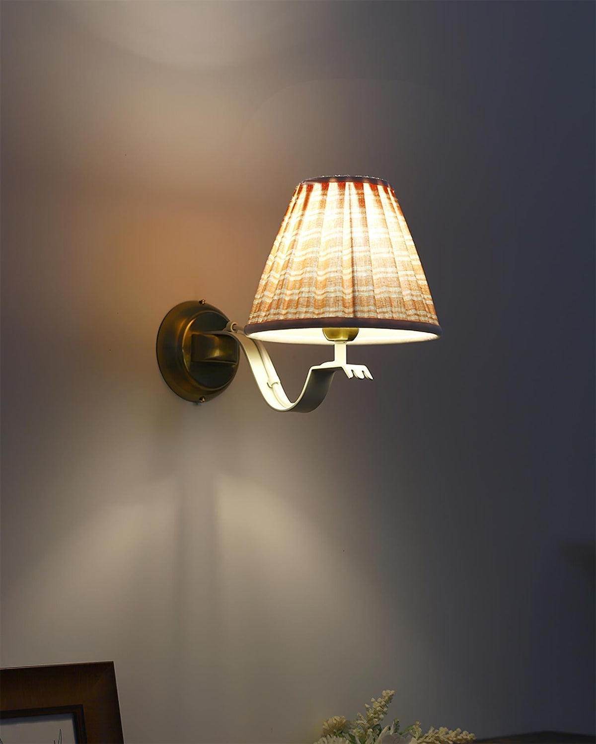 Isabella Wall Lamp