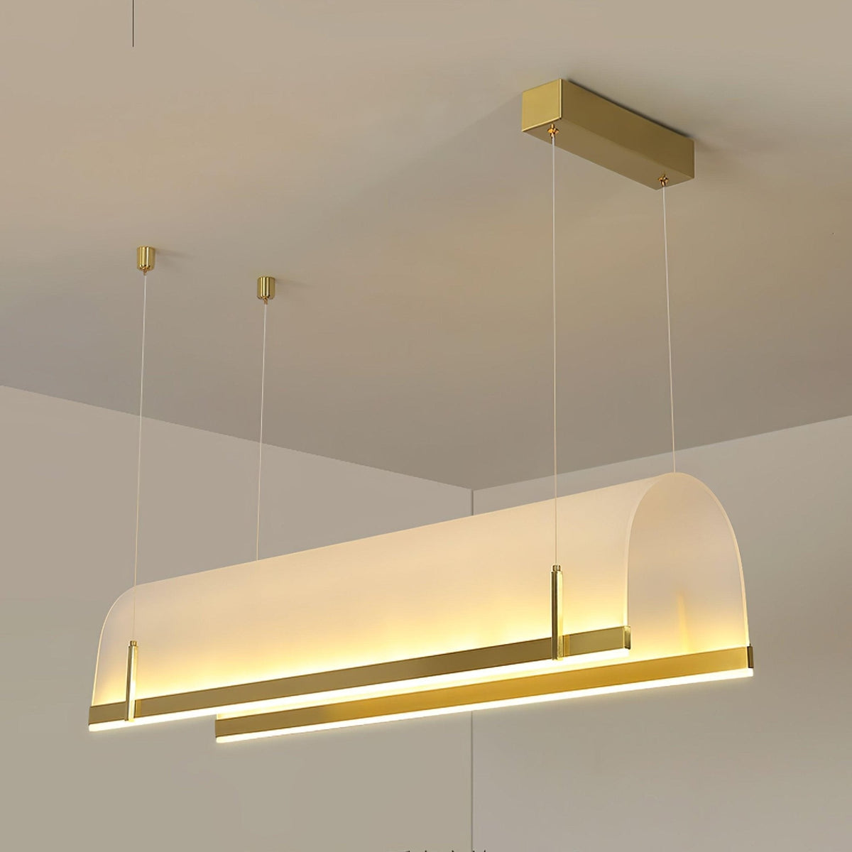 Línulegt gyllt hengiljós frá Cevinen