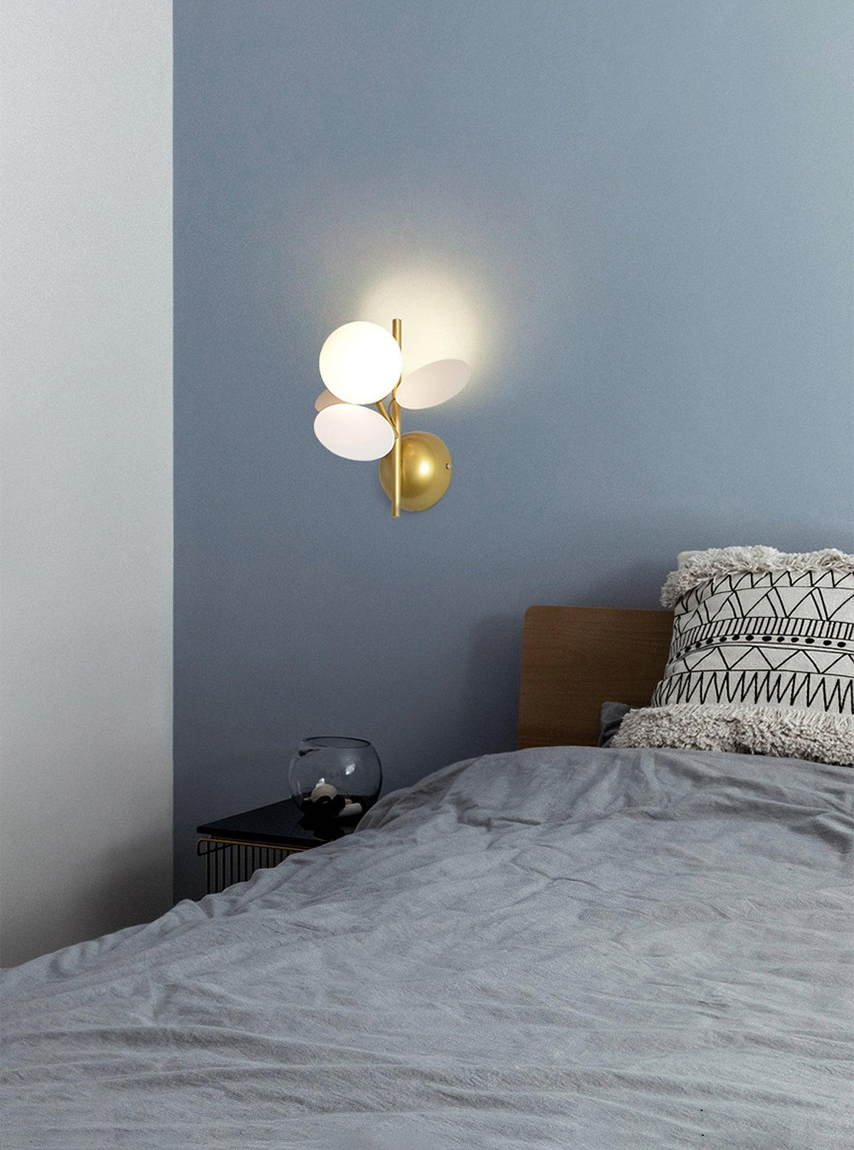 Culoren rund nordisk konstvägglampa i glas