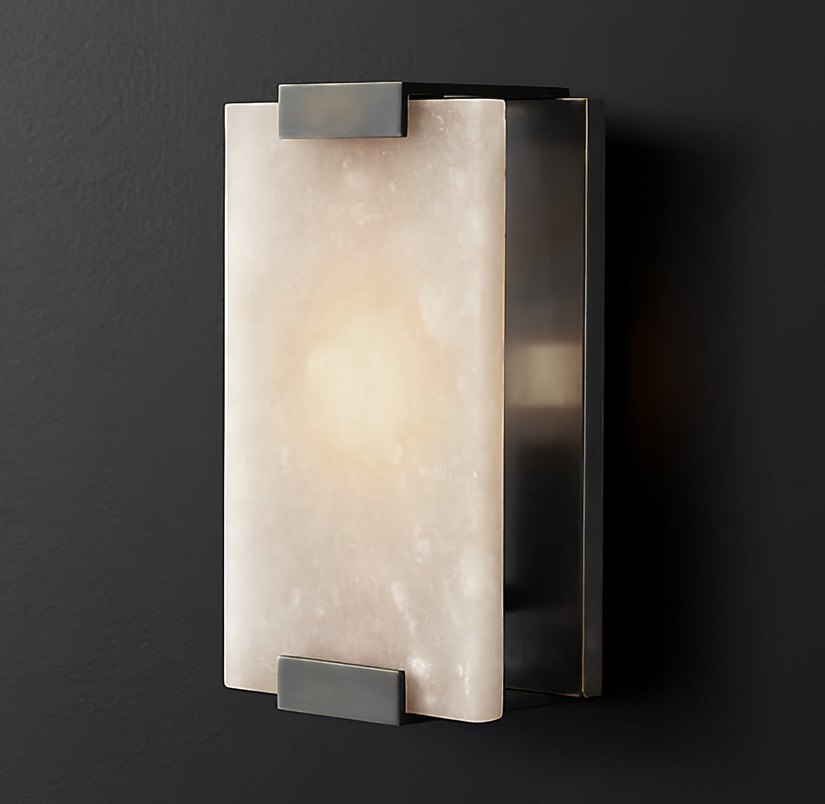 Velen-vägglampa med alabasterpanel och glöd