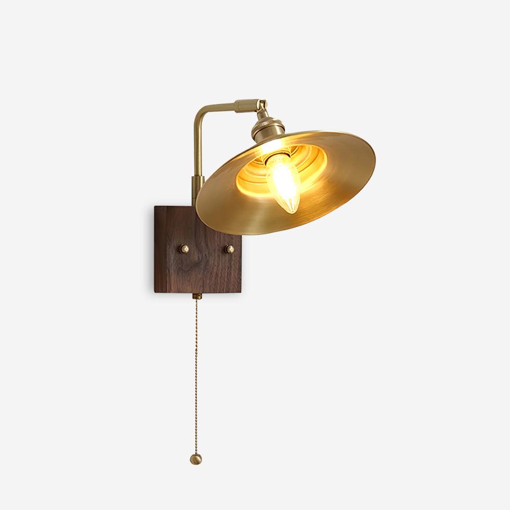 Synia vägglampa