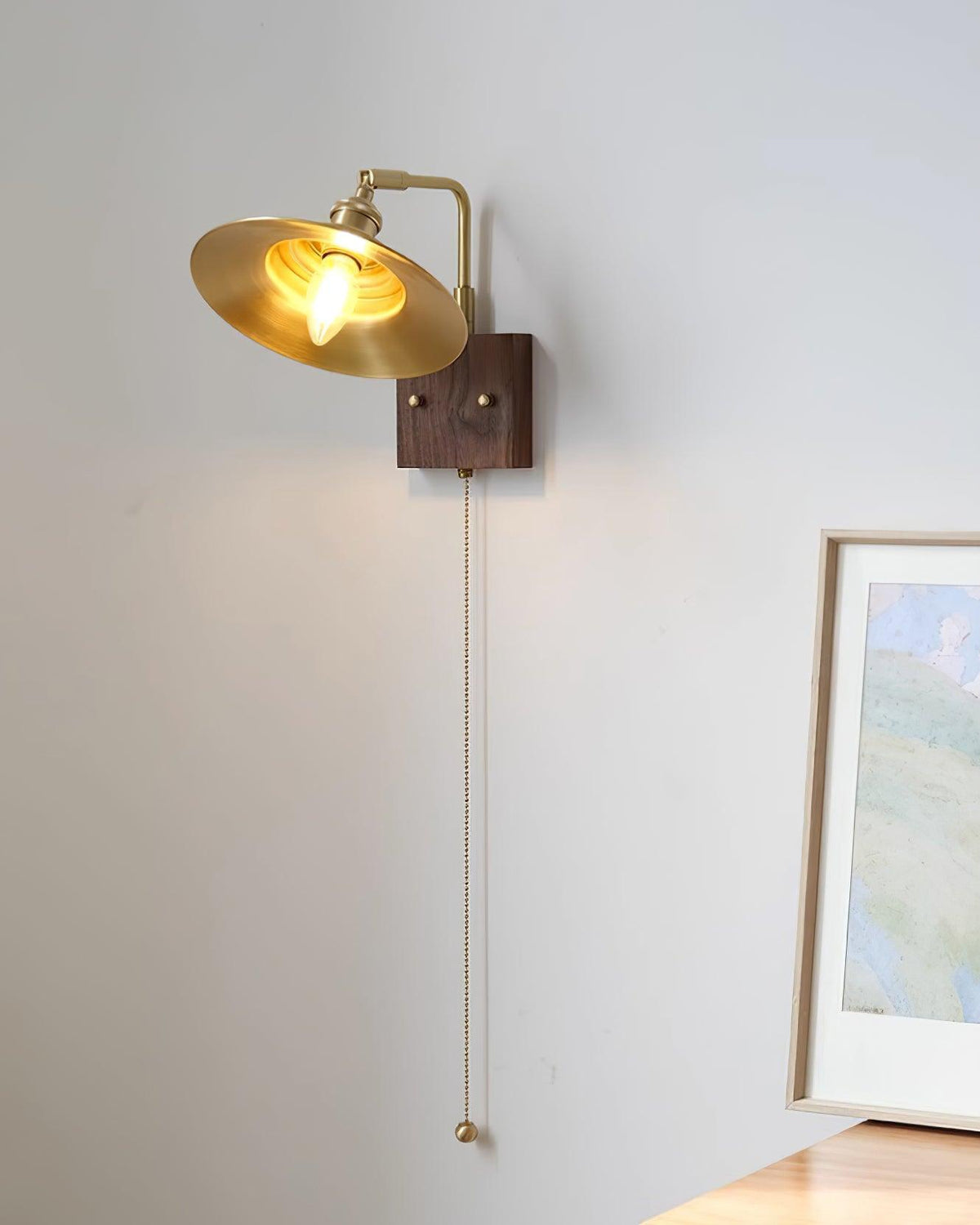 Synia vägglampa