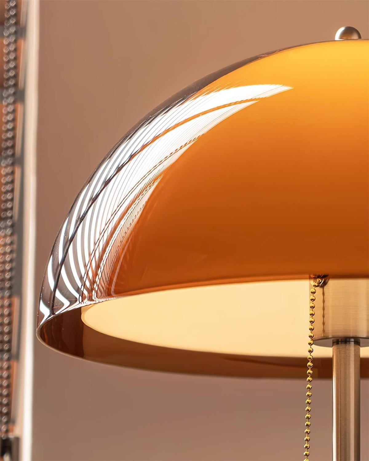 Selenielle golvlampa