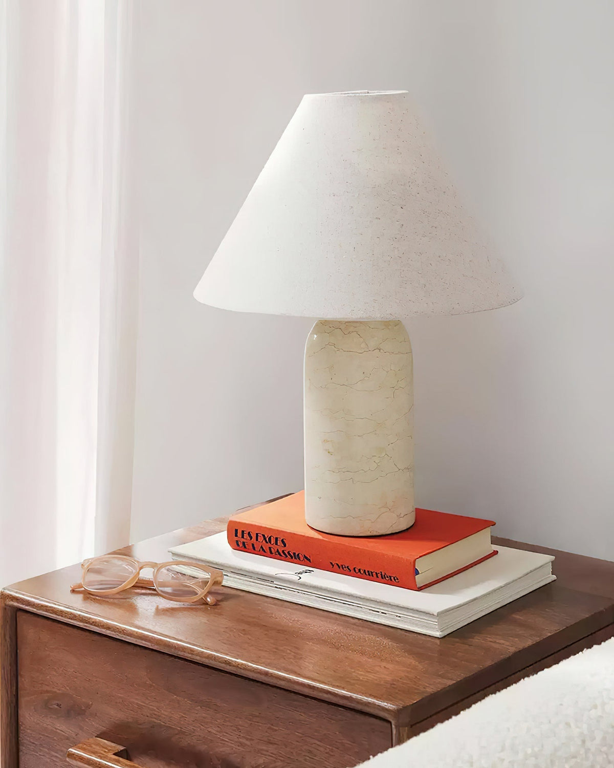 Veralyn-marmorbordlampe