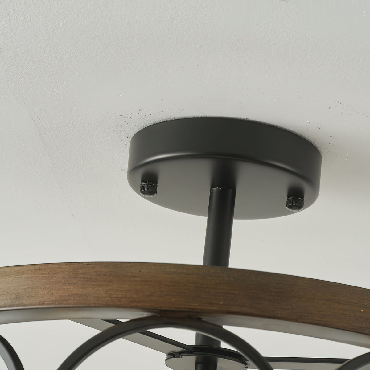 Rivelora-loftslampe
