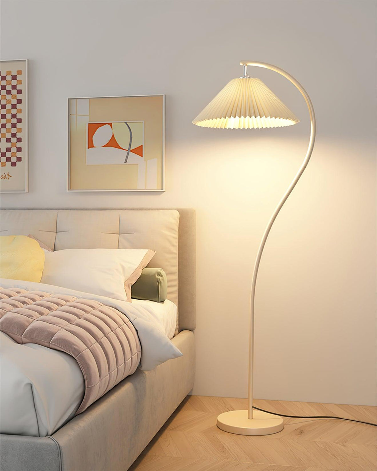 Mytalils modern böjda golvlampa i tyg