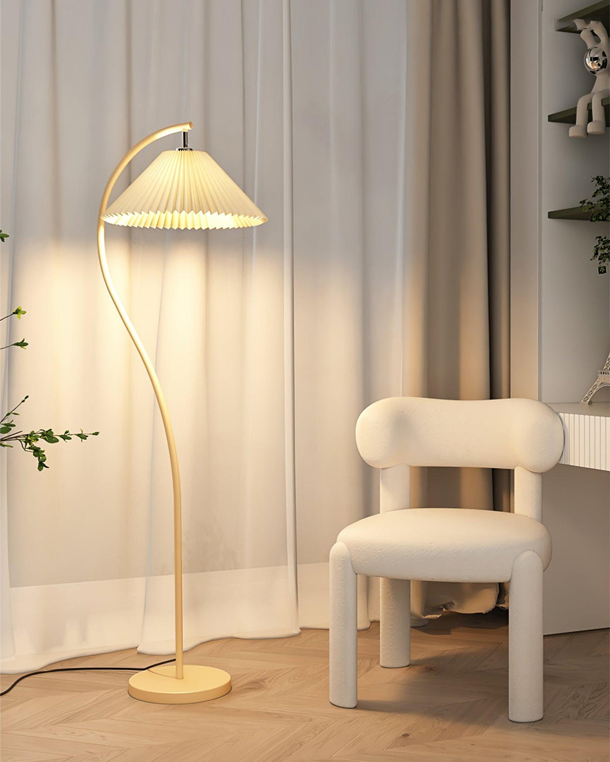 Mytalils modern böjda golvlampa i tyg